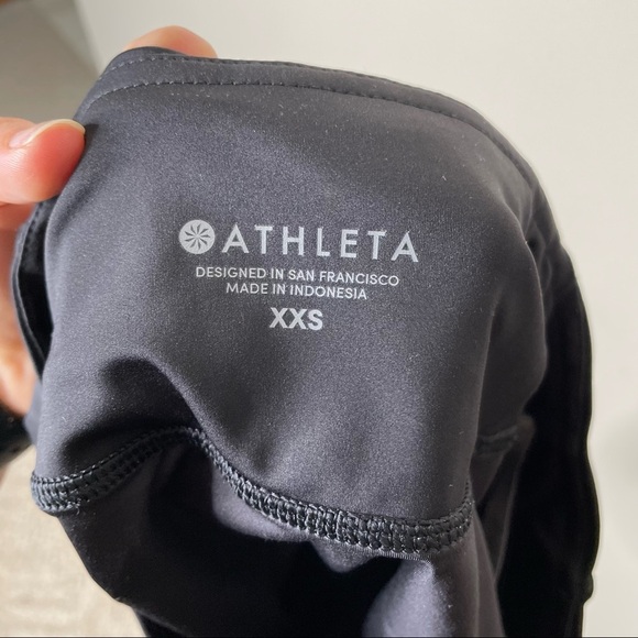 Athleta Running Free Shorts Camo xxs - Picture 7 of 8